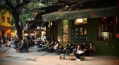 Một quán cà phê ở Việt Nam. Ảnh: Internet