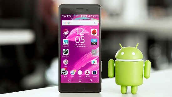 Sony Xperia X được trang bị màn hình 5 inch độ phân giải Full HD, đi kèm nhiều công nghệ hiển thị tiên tiến như Triluminos và X-Reality giúp tái tạo màu sắc chân thực hơn. 