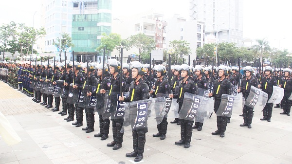 Đặc nhiệm diễn tập tóm gọn khủng bố tại APEC