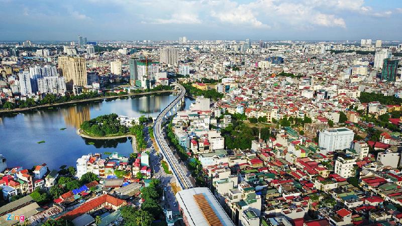 Khu vực Hồ Hoàng Cầu với hệ thống đường sắt Cát Linh - Hà Đông chạy qua đang ở giai đoạn hoàn thiện.