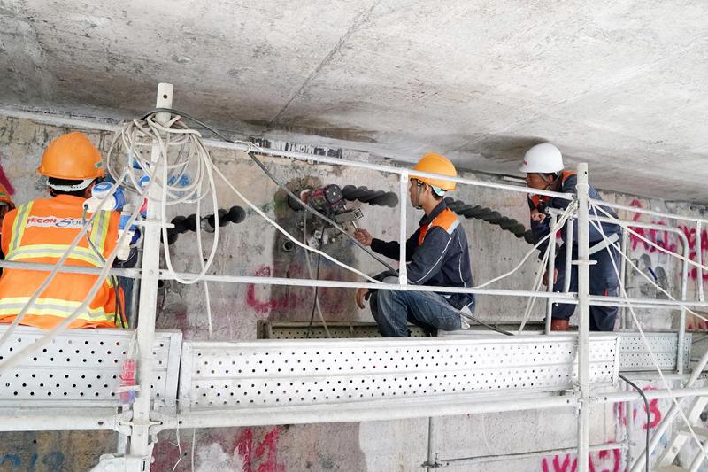 'Độn thổ' xuống đường hầm Metro đầu tiên do 'siêu robot' đào ngay trung tâm TP.HCM - ảnh 13