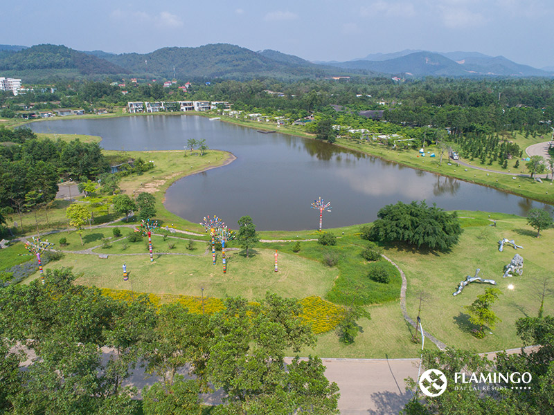 Những sắc màu mới của Art In The Forest 2017