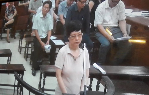 Cựu ĐBQH Châu Thị Thu Nga khai đã tiêu hết số tiền gần 400 tỷ lừa đảo
