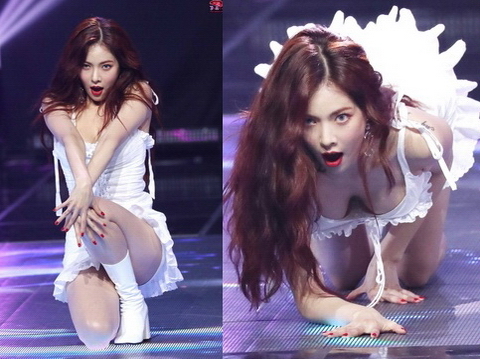 'Nữ hoàng gợi cảm' Hyuna gây sốc khi lăn, lê, bò, trườn trên sân khấu