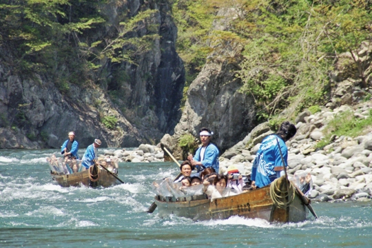 Kinugawa River stream