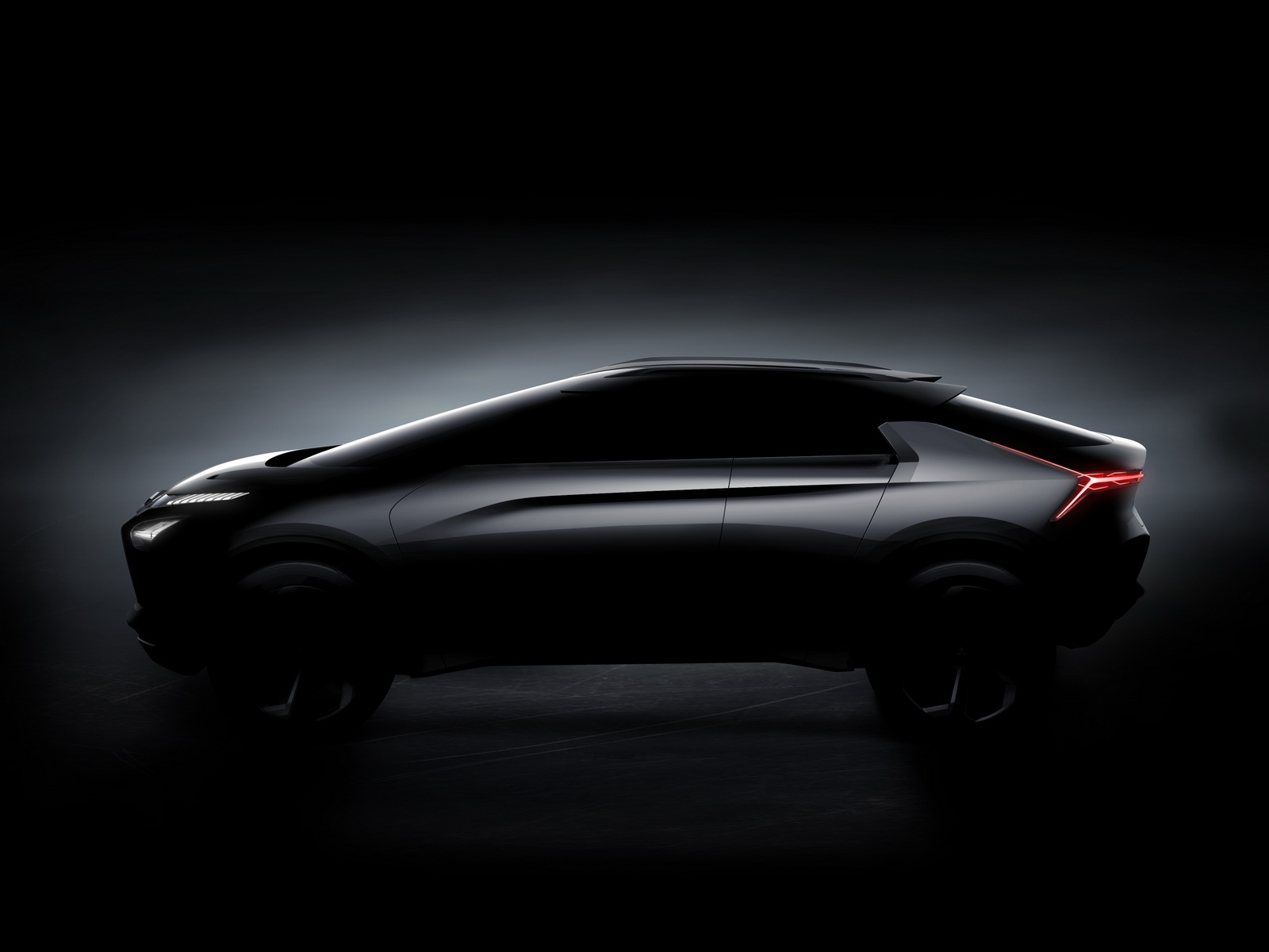 1810_2017-Mitsubishi-eEvolution-01.jpg