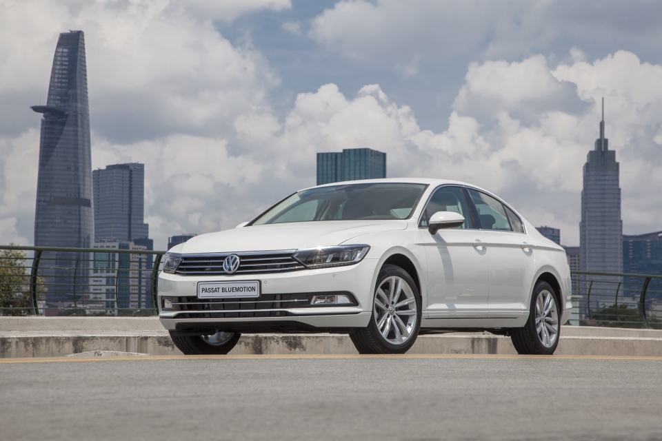Mẫu sedan hạng D Passat BlueMotion