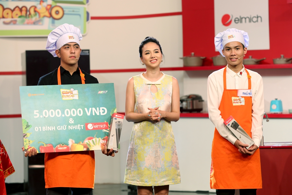 Qua những chia sẻ của nữ diễn viên, có thể thấy chị đang rất hạnh phúc và hài lòng về cuộc sống hôn nhân. 