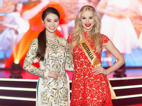 Jolie Nguyễn đọ sắc cùng đương kim Hoa hậu Hoà Bình Quốc tế 2016