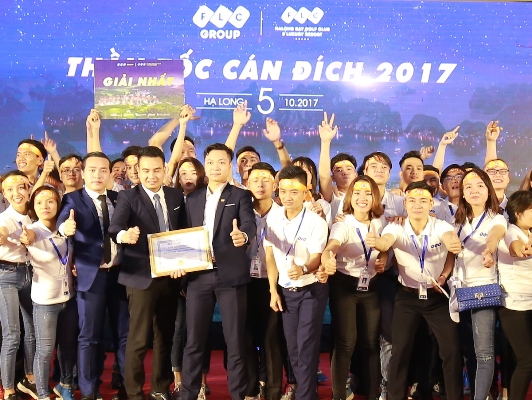 Lễ ra quân “Thần tốc cán đích 2017” với sự tham gia của gần 1000 nhân viên sales từ bốn đơn vị phân phối FLC Hạ Long giai đoạn 2)