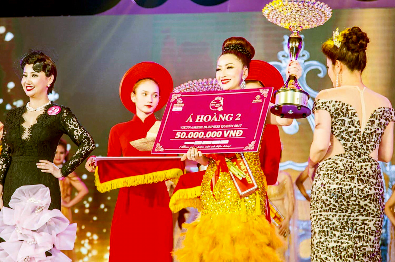 Trước khi tham dự, chị từng cho biết hy vọng đây là hành trình đẹp, nhận được giải thưởng nho nhỏ của chương trình để có thêm cơ hội cho các hoạt động thiện nguyện, nhất là giúp đỡ các hoàn cảnh cơ nhỡ, khó khăn trong cuộc sống.