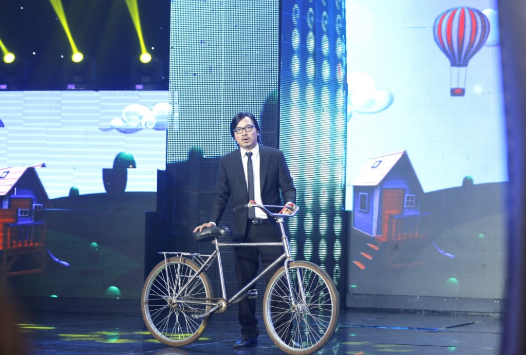 MC Đinh Tiến Dũng