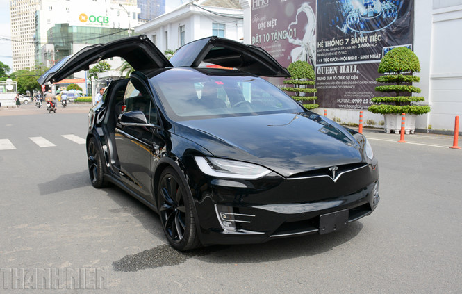 Xe điện Tesla Model X P100D. Ảnh: Thanh niên