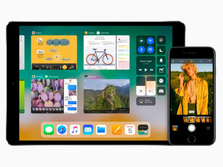 Có thể cập nhật lên các phiên bản iOS mới: iPhone 6S nằm trong danh sách các điện thoại được cập nhật lên hệ điều hành mới. Tất nhiên sẽ thiếu vài tính năng chỉ có ở iPhone 8 hay iPhone X, nhưng về tổng quan thì trải nghiệm của người dùng sẽ giống nhau.