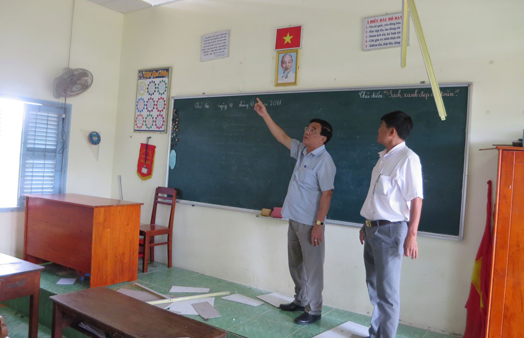 Vĩnh Long: Sập tr​ần ở trường tiểu học, 9 học sinh bị thương