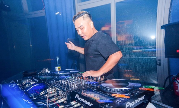 DJ Zon SKY36