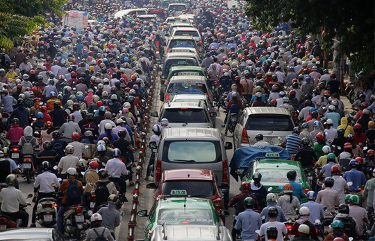 Sẽ có tàu điện &quot;giải cứu&quot; cho sân bay Tân Sơn Nhất?