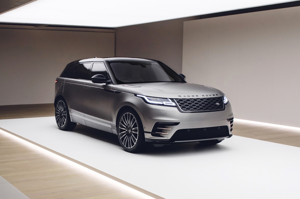 Range Rover Velar ra mắt tại Triển lãm ô tô quốc tế 2017