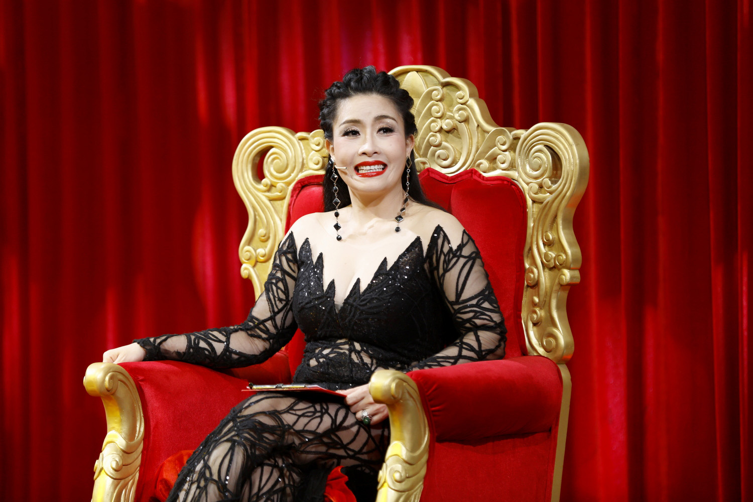 Kiều Oanh mong ước Xiếc - Ảo thuật lên ngôi