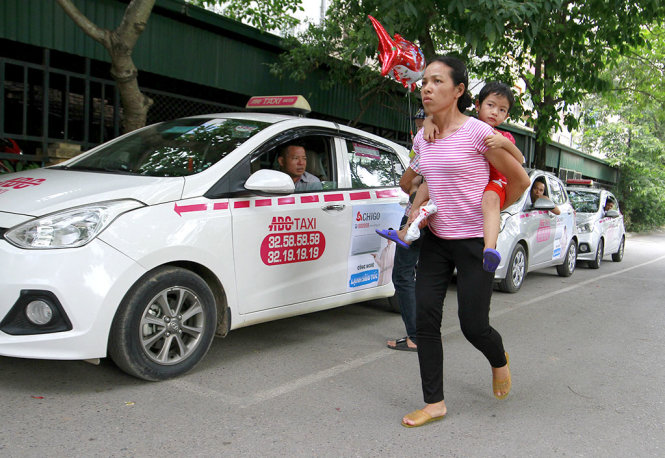 Bộ Y tế vào cuộc vụ taxi độc quyền trong bệnh viện &quot;chặt chém&quot; người dân