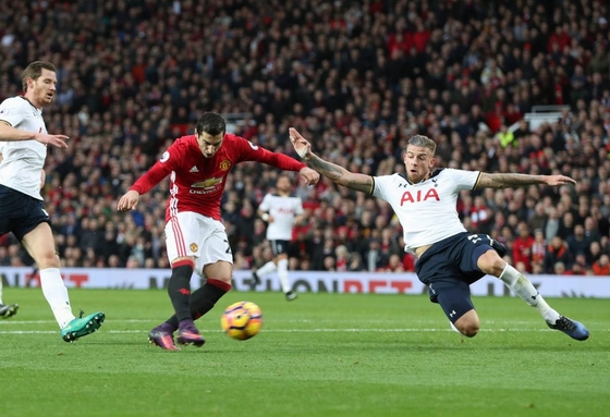 Vòng 10 Premier League: Man Utd đại chiến Tottenham!