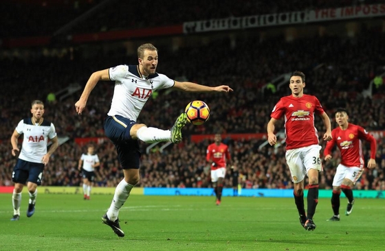 Man Utd – Tottenham: Mệnh lệnh phải thắng!