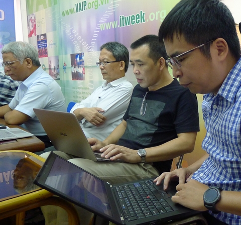 Từng sản phẩm được xem xét, đánh giá rất kỹ.
