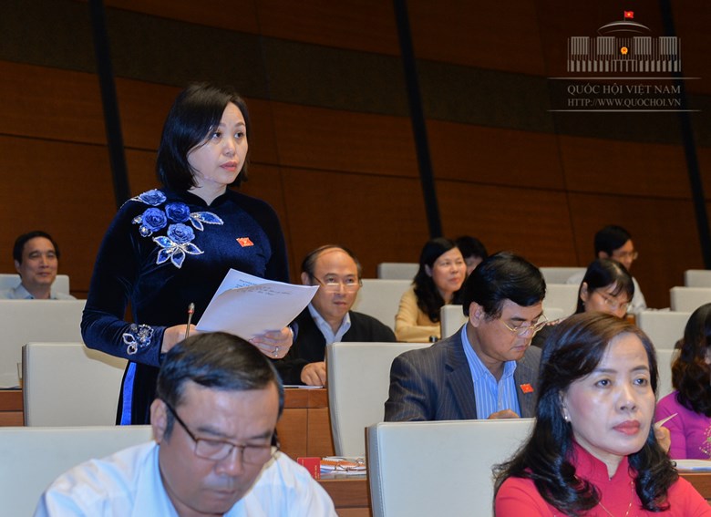 &quot;Xây nhà trái phép thì cưỡng chế dỡ bỏ, đề bạt cán bộ sai thì phạt cho tồn tại&quot;