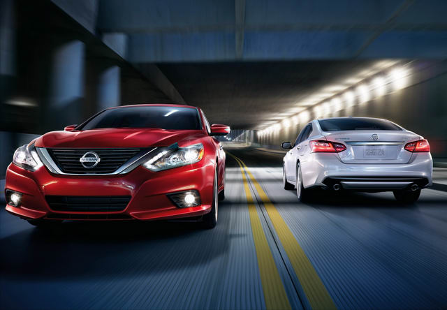 Nissan Teana 2018: Đối thủ của Camry, giá 546 triệu đồng