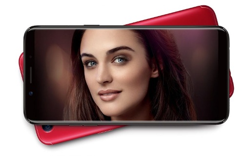 Về thông số phần cứng, Oppo F5 sở hữu màn hình LTPS TFT kích thước 6 inch, độ phân giải Full HD (2160 x 1080 pixel) được bảo vệ bằng kính cường lực  Corning Gorilla Glass 5. Nhưng do sử dụng tỉ lệ màn hình là 18: 9 nên dù màn hình lớn nhưng kích thước của thiết bị chỉ tương đương cỡ 5,5 inch mà thôi. 
