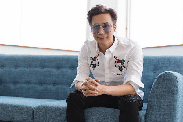 Đạo diễn Lê Việt