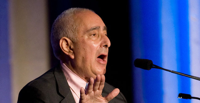 11. Ben Stein, IQ: 150. Trí tuệ tuyệt vời của Ben Stein vốn không phải là điều bí mật với người hâm mộ. Ngoài việc diễn xuất, Ben Stein còn là một giáo sư, luật sư, nhà văn, nhà sử học và là người phụ trách một chuyên mục kinh doanh trên tờ New York Times.