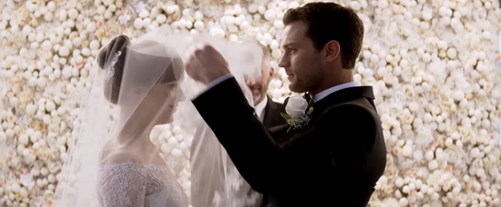 Cặp đôi hot nhất màn ảnh rộng Dakota Johnson và Jamie Dornan sẽ tái ngộ với khán giả trong dịp Lễ Valentine 2018