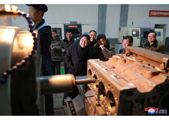 Kim Jong Un,ô tô,Triều Tiên