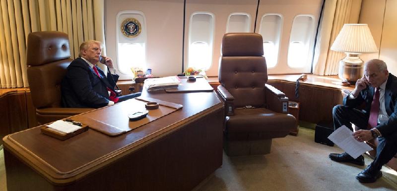 'Nhà trắng trên không' Air Force One đưa ông Trump đến VN hình ảnh 11 Không chỉ được mệnh danh là
