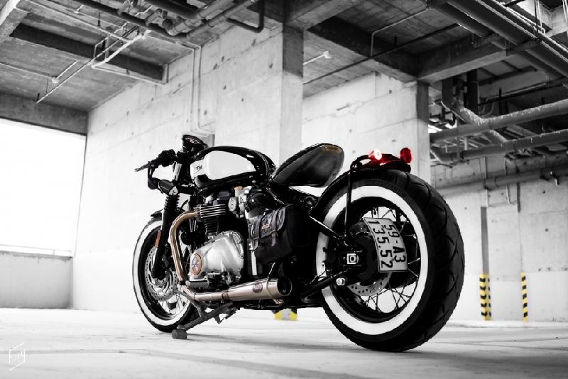 Chiếc Triumph Bobber của anh Huy được tinh chỉnh lại, thêm 