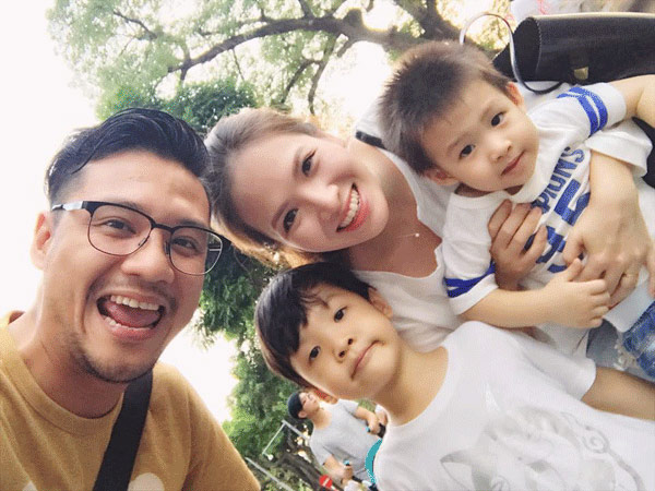 Gia đình hạnh phúc khiến nhiều người mơ ước của Đan Lê - Khải Anh.