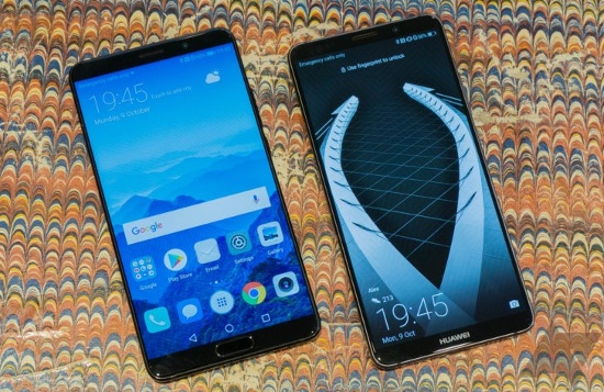 Thiết kế: Thiết kế của Huawei Mate 10 và Mate 10 Pro có khá nhiều nét tương đồng, cả hai thiết bị đều sở hữu thiết kế sang trọng với khung kim loại với các cạnh bo cong, kết hợp 2 mặt là kính cường lực được vát cong bóng bẩy và sang trọng.