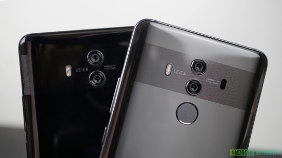 Camera: Tương tự như vi xử lý, hệ thống camera trên Mate 10 và Mate 10 Pro là hoàn toàn tương tự. Có thể nói đây là một cải tiến cần thiết so với P10 và P10 Plus trước đó. Bởi người dùng sẽ có được những trải nghiệm chụp hình ấn tượng tương tự mà không thấy thiệt thòi khi sở hữu phiên bản Mate 10. 