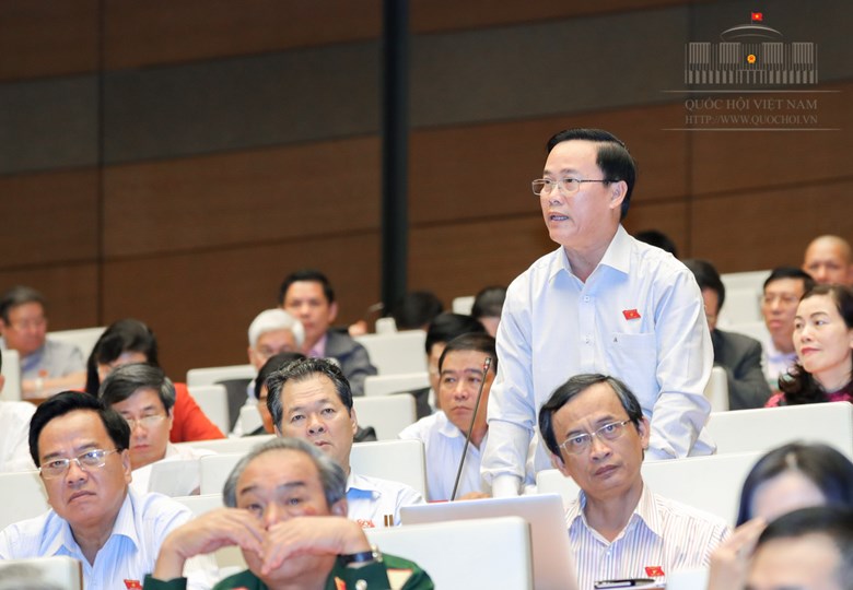 ĐBQH Nguyễn Quốc Hận