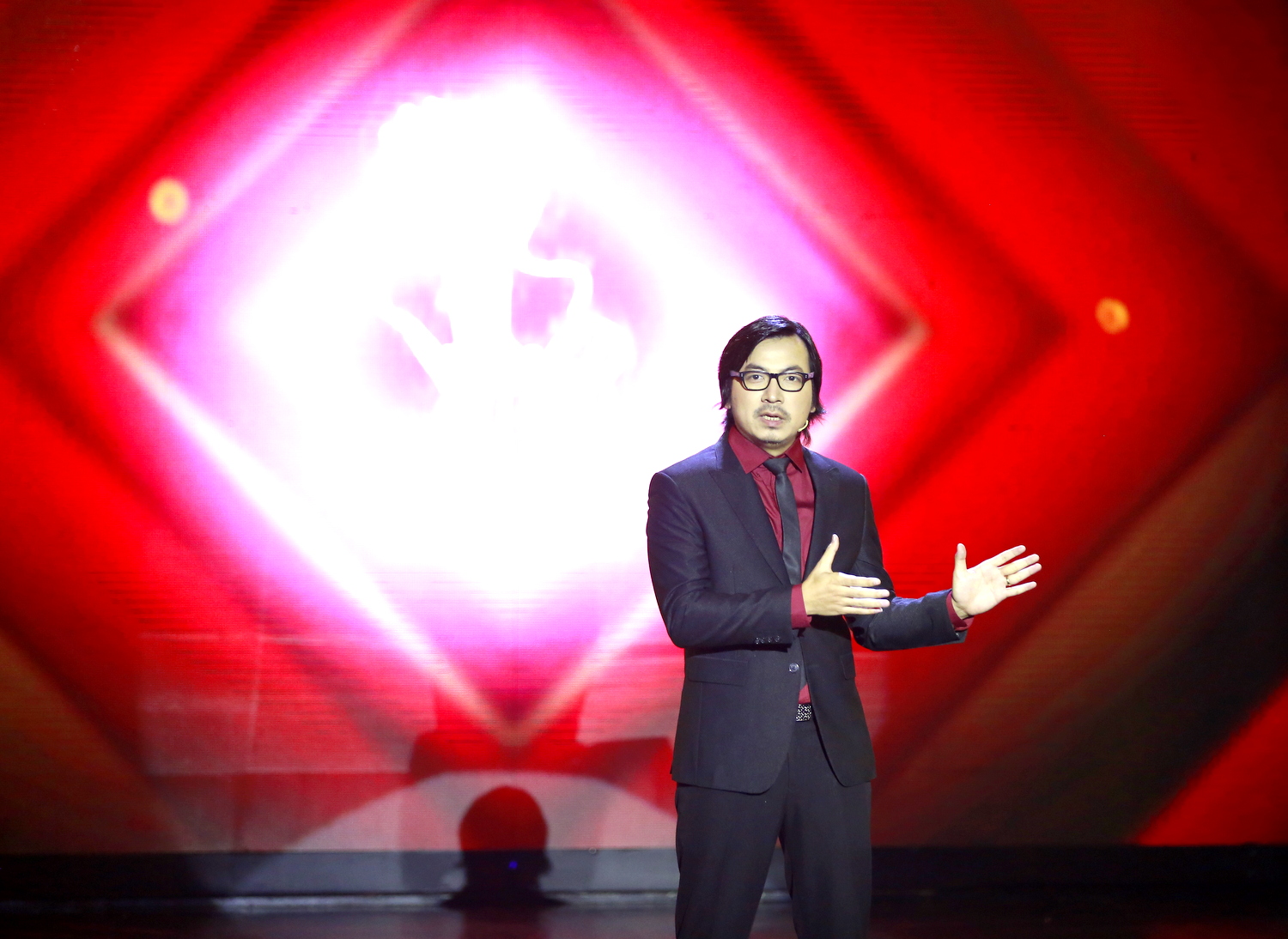MC Đinh Tiến Dũng
