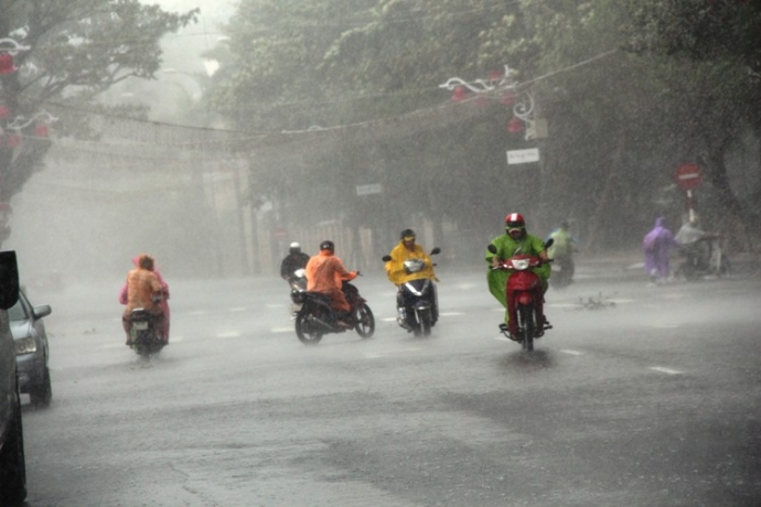 Không khí lạnh gây mưa rất to ở Bắc và Trung bộ