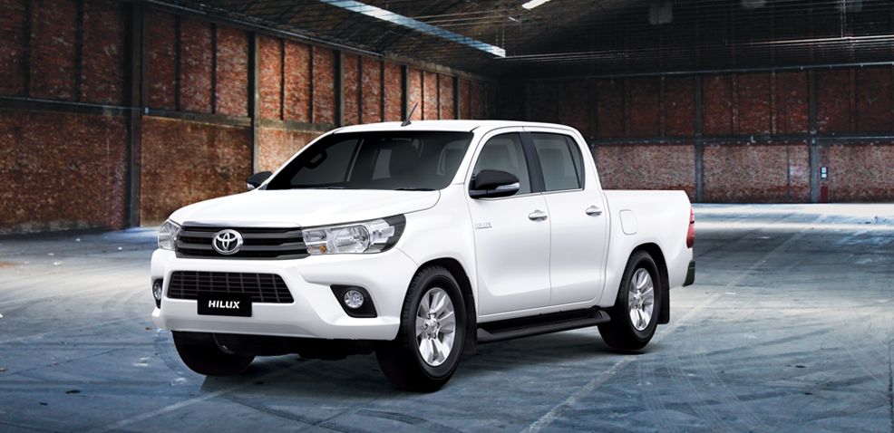 Ngắm Toyota Hilux phiên bản cải tiến 2017