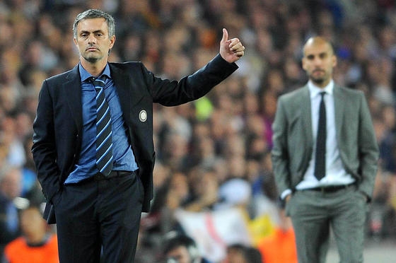Man Utd lo HLV Mourinho đào tẩu sang Paris St German!