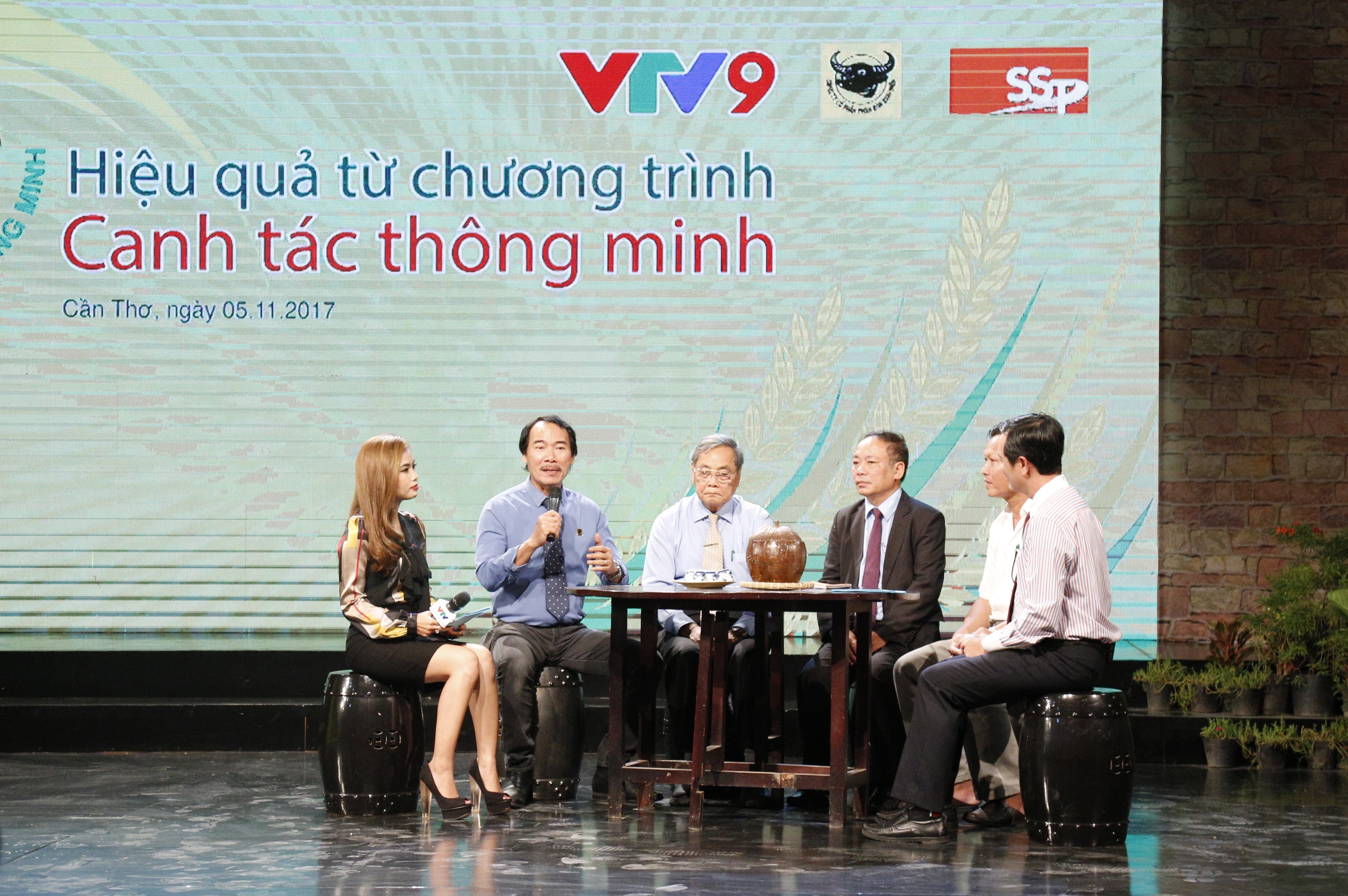 Tổng kết 2 năm Chương trình Canh tác lúa thông minh thích ứng với biến đổi khí hậu: Thành công từ mô hình và hướng nhân rộng
