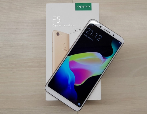 Giải mã cơn sốt Oppo F5 – 3 ngày, hết sạch 15.000 chiếc
