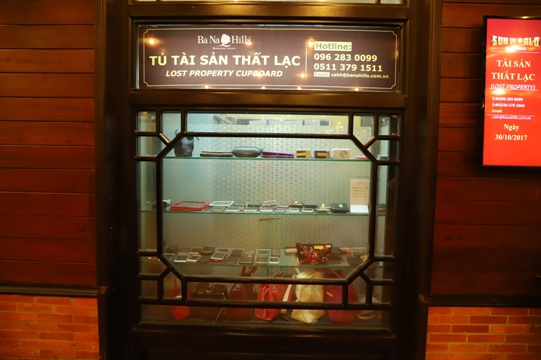 Tủ đồ thất lạc tại Bà Nà Hills