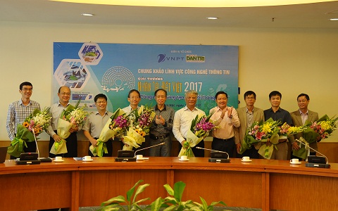 Chung khảo Nhân tài Đất Việt 2017 lĩnh vực CNTT