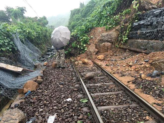 Hiện trường vụ sạt lở. Ảnh: Trần Nhung.