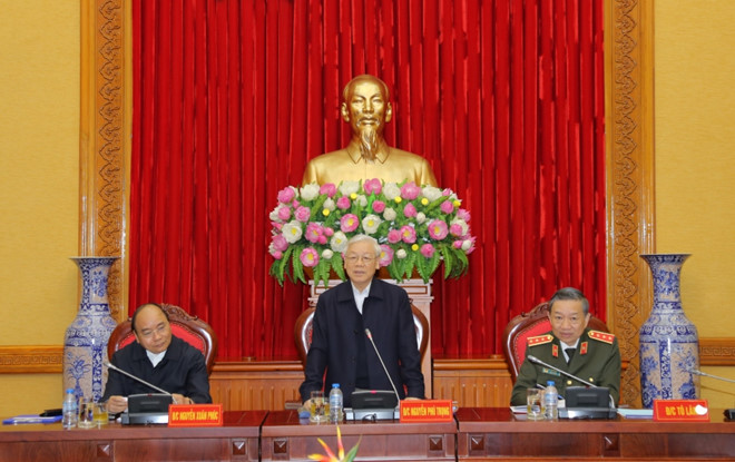 Tổng bí thư Nguyễn Phú Trọng chỉ đạo Hội nghị
